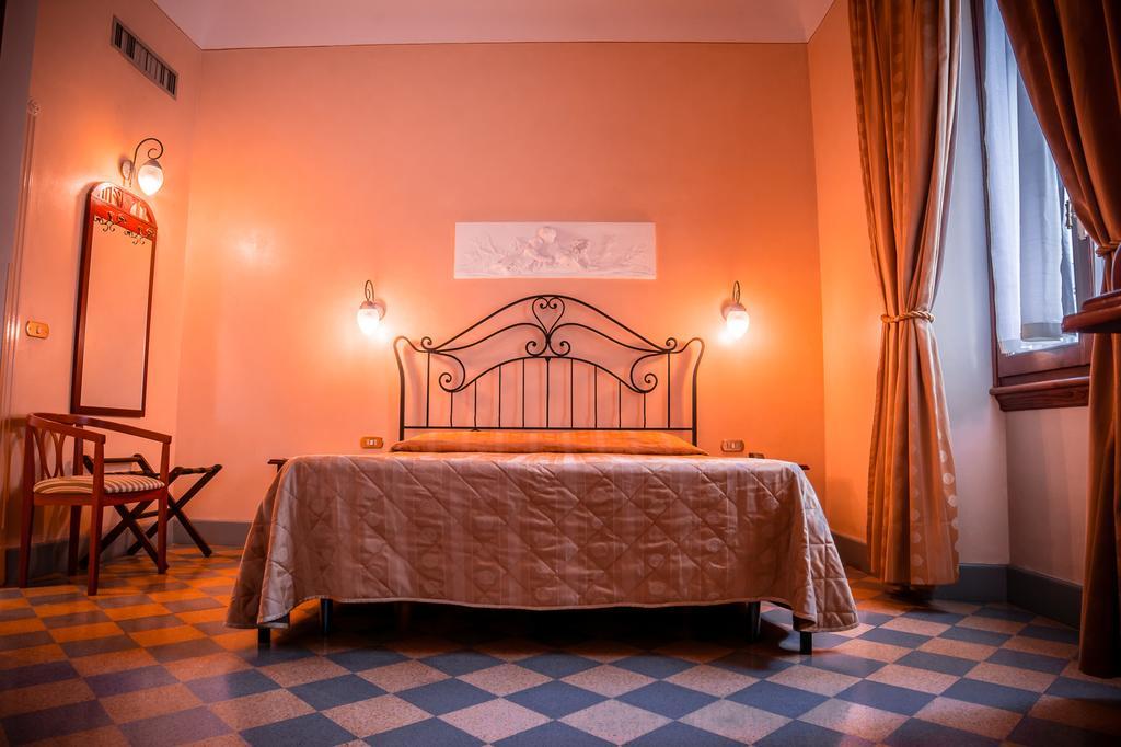 Hotel Della Robbia Florence Exterior photo